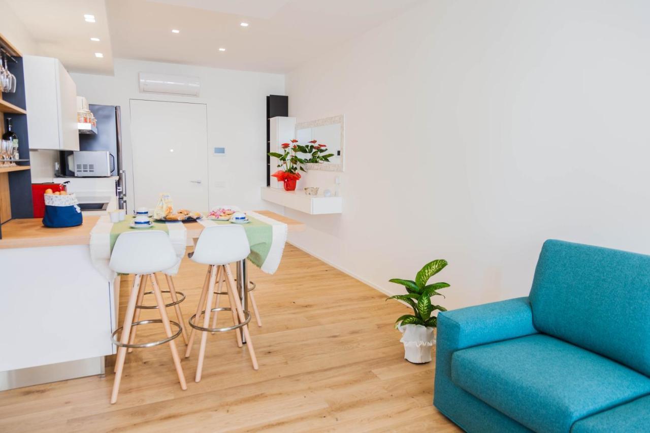 Calabona'S Promenade Apartment Алгеро Екстериор снимка